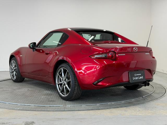 ロードスターＲＦ ２．０　ＶＳ　革シート　ＢＯＳＥサウンドシステム　オートハイビーム　盗難防止装置　１オーナー　アイスト　インテリジェントキー　ＬＥＤライト　禁煙　本革シート　記録簿　ＥＴＣ　ＤＶＤ　シートヒーター　ＥＳＣ　ＡＡＣ（53枚目）