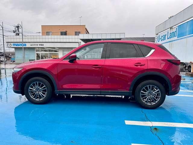 ＣＸ－５ ２．０　２０Ｓ　スマート　エディション　全方位モニタ　禁煙車　アダプティブクルコン　踏み間違い防止　ＤＶＤ　ＬＥＤヘッドライト　クリアランスソナ－　レーダークルーズコントロール　スマートキー　ＥＴＣ車載器　禁煙車　キーレスエントリー　ＡＢＳ（18枚目）