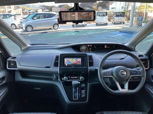 セレナ ワンオーナー・社外ナビ・プロパイロット・スマートルームミラー　サイドエアバッグ　アラウンドビュ－　１オナ　アルミ　衝突被害軽減　ＬＤＰ　エアバッグ　両側オートスライドドア　ＬＥＤライト　インテリジェントキー　禁煙　点検記録簿　メモリーナビ　アイドリングストップ（4枚目）