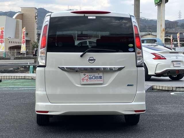 セレナ 純正ナビ・バックカメラ・ETC・クルコン スマートキープッシュスタート イモビライザー オートクルーズ 禁煙 ナビ・TV AAC ETC車載器 メモリーナビ バックモニター アルミホイール PW 記録簿有 寒冷地仕様 助手席エアバック ABS(19枚目)