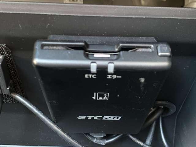 デイズ ６６０　ハイウェイスターＸ　禁煙車　アラウンドビューモニター　ブレーキサポート　禁煙　全周囲カメラ　ＬＥＤ　ドライブレコーダー　１オーナー　インテリジェントキー　ＥＴＣ　レーンキープ　バックカメラ　ナビＴＶ　アイドリングストップ　オートエアコン　記録簿　キーレス（8枚目）