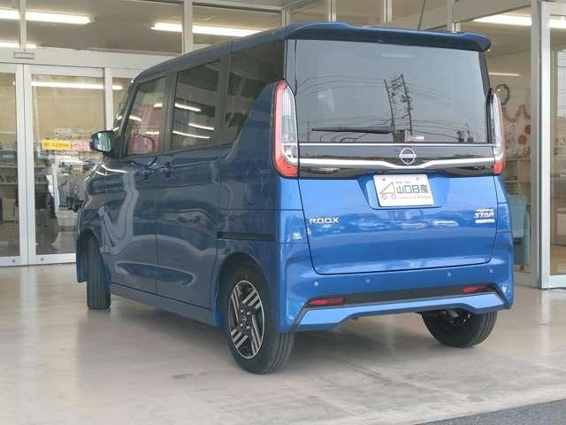 ルークス ６６０　ハイウェイスターＸ　プロパイロット　エディション　アラウンドビューモニター　プロパイロット　左右パワースライドドア　アイドリング　イモビ　パノラマモニター　助手席エアバッグ　衝突軽減ブレーキ　ＰＷ　ナビ＆ＴＶ　１セグ　ＬＥＤヘッドライト　ＬＤＷ　スマートキー　ＥＴＣ　ドライブレコーダー　ＰＳ（8枚目）