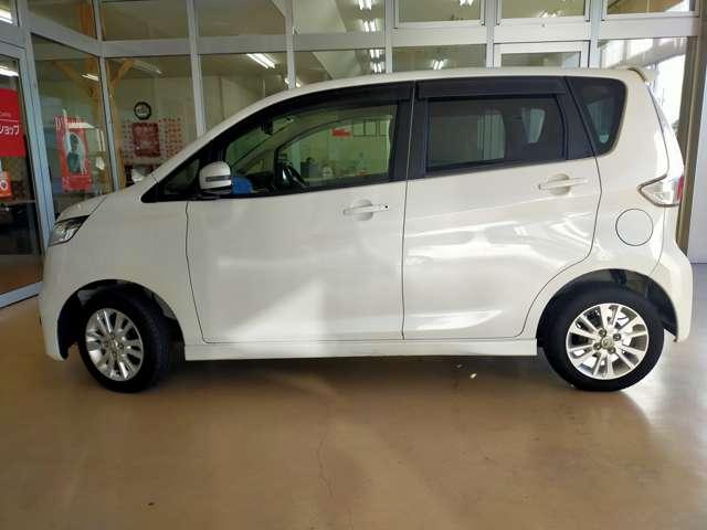 デイズ 660 ハイウェイスターX メモリーナビ バックモニター ナビTV付 全席PW ISTOP ダブルエアバッグ PS スマキー Bカメラ AAC アルミホイール キーフリーシステム ABS 1セグTV メモリーナビ エアバック(8枚目)