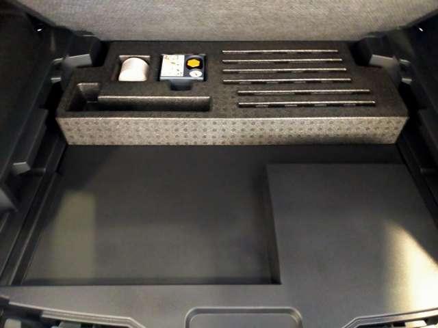 エクストレイル 1.5 G e-4ORCE 4WD 試乗車 1オーナー パークアシスト 禁煙 寒冷地仕様 LEDヘッドランプ スマートキー レーダークルーズ LKA キーフリー ETC 4WD アルミホイール メモリーナビ 記録簿 バックカメラ ナビ(11枚目)