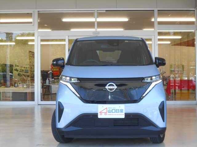 サクラ Ｘ　アラウンドビューモニター　オートホールド　アラウンドヴューモニター　運転席エアバック　ＡＡＣ　ＬＥＤヘッドランプ　試乗車　スマートキー　レーンアシスト　盗難防止システム　禁煙車　キーレスエントリー　ワンオーナー　バックモニター　アルミホイール（2枚目）