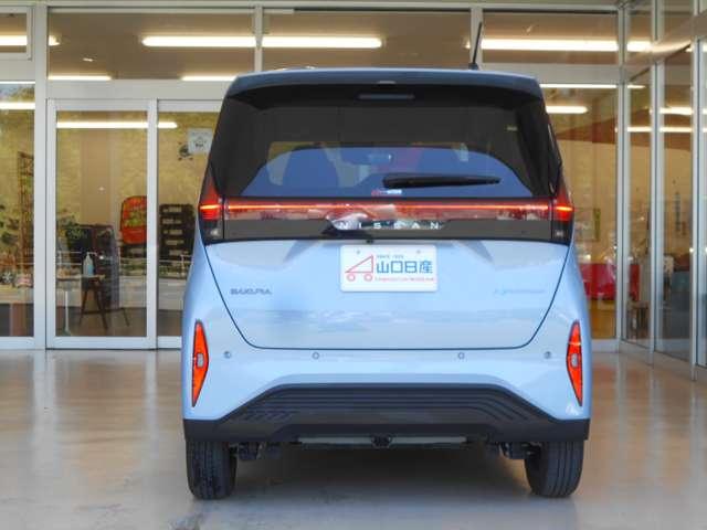 サクラ Ｘ　アラウンドビューモニター　オートホールド　アラウンドヴューモニター　運転席エアバック　ＡＡＣ　ＬＥＤヘッドランプ　試乗車　スマートキー　レーンアシスト　盗難防止システム　禁煙車　キーレスエントリー　ワンオーナー　バックモニター　アルミホイール（7枚目）