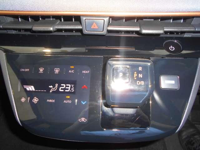 サクラ Ｘ　アラウンドビューモニター　オートホールド　アラウンドヴューモニター　運転席エアバック　ＡＡＣ　ＬＥＤヘッドランプ　試乗車　スマートキー　レーンアシスト　盗難防止システム　禁煙車　キーレスエントリー　ワンオーナー　バックモニター　アルミホイール（13枚目）