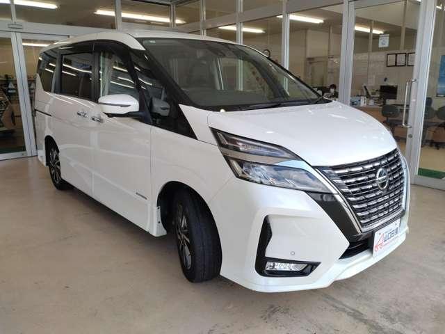 セレナ 2.0 ハイウェイスター V アラウンドビューモニター プロパイロット アラウンドビュ- アルミ 衝突被害軽減 LDP エアバッグ 両側オートスライドドア LEDライト インテリジェントキー サイドカメラ メモリーナビ アダプティブクルーズコントロール ナビTV ドラレコ(3枚目)