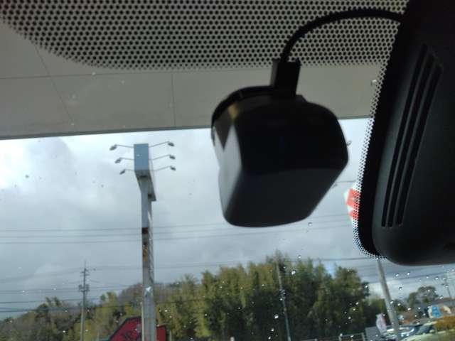 セレナ 2.0 ハイウェイスター V アラウンドビューモニター プロパイロット アラウンドビュ- アルミ 衝突被害軽減 LDP エアバッグ 両側オートスライドドア LEDライト インテリジェントキー サイドカメラ メモリーナビ アダプティブクルーズコントロール ナビTV ドラレコ(18枚目)