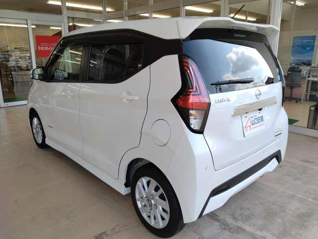 デイズ 660 ハイウェイスターX アラウンドビューモニター ETC ブレーキサポート LED ドライブレコーダー イモビライザー インテリジェントキー ETC レーンキープ バックカメラ ナビTV アイドリングストップ オートエアコン デュアルエアバッグ メモリーナビ(8枚目)