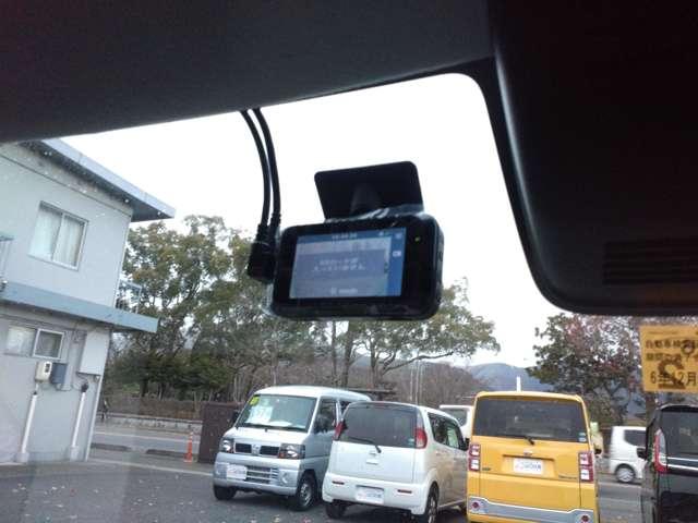 デイズルークス 660 X 純正CD&ラジオステレオ プリクラッシュ 全周囲 アイドリングストップ機能 1オーナー車 Sキー イモビライザー 点検記録簿付 ドラレコ 運転席エアバック デュアルエアバッグ バックカメラ フルオートエアコン サイドエアバッグ(17枚目)