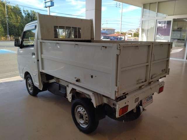 キャリイトラック ６６０　清掃ダンプ　１方開　マレル式ダンプ機構（16枚目）