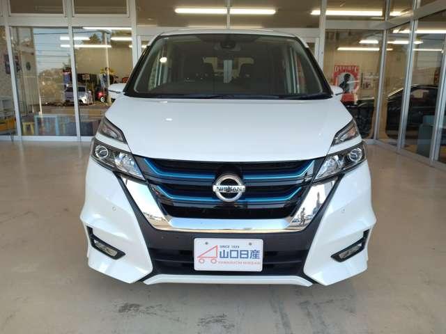 セレナ 1.2 e-POWER ハイウェイスター V 360°カメラ エマジェンシーブレーキ スマキー バックカメラ LED クルコン ETC ドラレコ フルオートエアコン アルミホイール エアバック メモリーナビ キーフリー ナビTV ABS パワステ(5枚目)