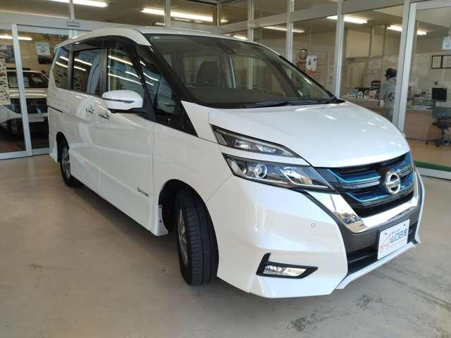 セレナ 1.2 e-POWER ハイウェイスター V 360°カメラ エマジェンシーブレーキ スマキー バックカメラ LED クルコン ETC ドラレコ フルオートエアコン アルミホイール エアバック メモリーナビ キーフリー ナビTV ABS パワステ(6枚目)