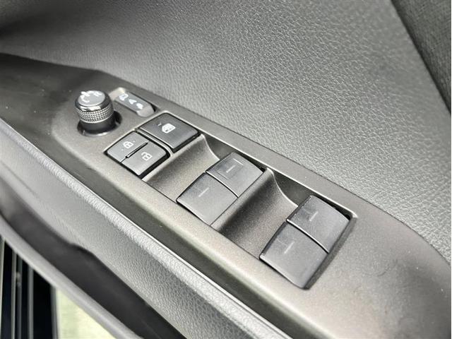 カムリ Ｇ　バックカメラ　衝突被害軽減システム　ＥＴＣ　ＬＥＤヘッドランプ　ワンオーナー　フルエアロ　記録簿（22枚目）