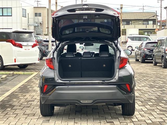 Ｃ－ＨＲ Ｓ　ＧＲスポーツ　フルセグ　バックカメラ　衝突被害軽減システム　ＥＴＣ　ドラレコ　ＬＥＤヘッドランプ　ワンオーナー　フルエアロ　記録簿（7枚目）