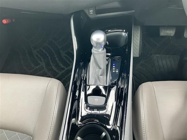 Ｃ－ＨＲ Ｇ－Ｔ　革シート　メモリーナビ　バックカメラ　衝突被害軽減システム　ＥＴＣ　ＬＥＤヘッドランプ　ワンオーナー　記録簿（18枚目）