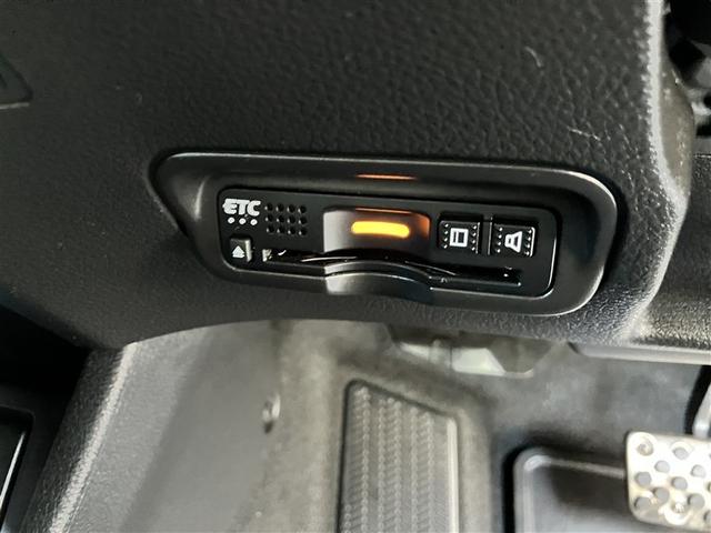 ＥＴＣ車載器付きです。高速道路の料金所もスムーズに通過できます。