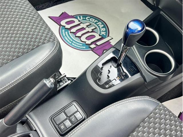 アクア クロスオーバー フルセグ HDDナビ DVD再生 バックカメラ 衝突被害軽減システム ETC LEDヘッドランプ ワンオーナー 記録簿(13枚目)