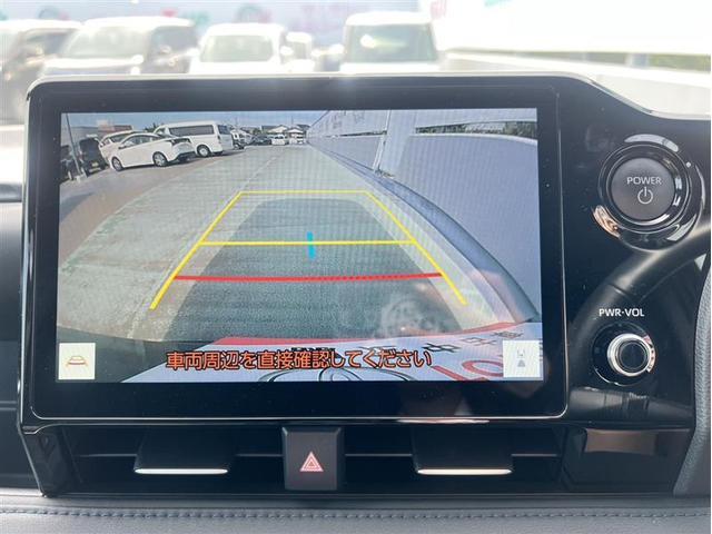 ヴォクシー ハイブリッドＳ－Ｚ　フルセグ　メモリーナビ　ＤＶＤ再生　ミュージックプレイヤー接続可　後席モニター　バックカメラ　衝突被害軽減システム　ＥＴＣ　ドラレコ　両側電動スライド　ＬＥＤヘッドランプ　乗車定員７人　３列シート（8枚目）