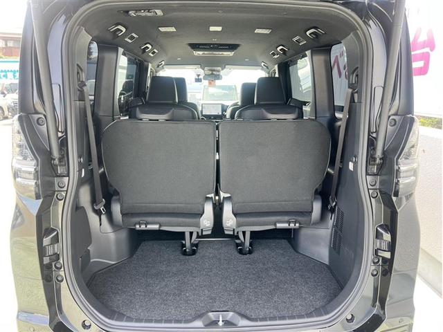 ヴォクシー ハイブリッドＳ－Ｚ　フルセグ　メモリーナビ　ＤＶＤ再生　ミュージックプレイヤー接続可　後席モニター　バックカメラ　衝突被害軽減システム　ＥＴＣ　ドラレコ　両側電動スライド　ＬＥＤヘッドランプ　乗車定員７人　３列シート（25枚目）