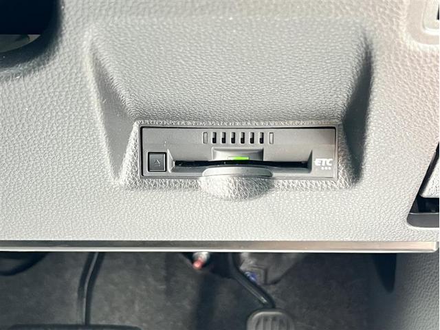 ヤリス ハイブリッドＺ　バックカメラ　衝突被害軽減システム　ＥＴＣ　ＬＥＤヘッドランプ　ワンオーナー　記録簿（16枚目）