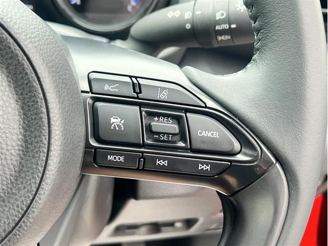 ヤリス ハイブリッドＺ　バックカメラ　衝突被害軽減システム　ＥＴＣ　ＬＥＤヘッドランプ　ワンオーナー　記録簿（21枚目）