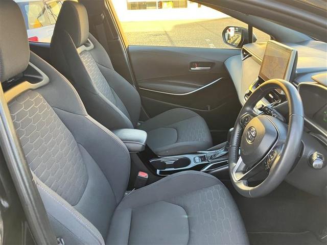 カローラスポーツ ハイブリッドＧ　Ｚ　フルセグ　メモリーナビ　バックカメラ　衝突被害軽減システム　ＥＴＣ　ドラレコ　ＬＥＤヘッドランプ　ワンオーナー　フルエアロ　記録簿（12枚目）