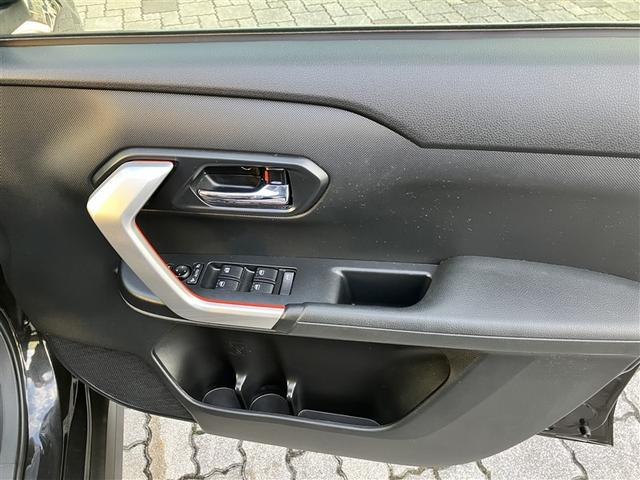 ライズ Z フルセグ ミュージックプレイヤー接続可 バックカメラ 衝突被害軽減システム ETC LEDヘッドランプ ワンオーナー 記録簿 アイドリングストップ(12枚目)