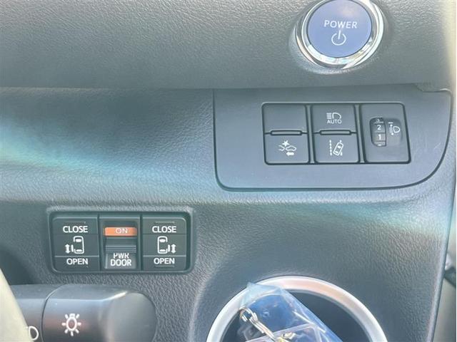 シエンタ ハイブリッドG ワンセグ メモリーナビ バックカメラ 衝突被害軽減システム 両側電動スライド LEDヘッドランプ 乗車定員7人 3列シート ワンオーナー 記録簿(7枚目)