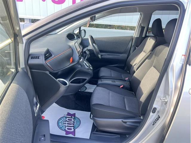 シエンタ ハイブリッドG ワンセグ メモリーナビ バックカメラ 衝突被害軽減システム 両側電動スライド LEDヘッドランプ 乗車定員7人 3列シート ワンオーナー 記録簿(8枚目)