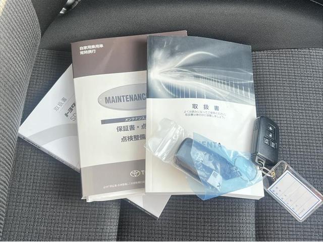 シエンタ ハイブリッドG ワンセグ メモリーナビ バックカメラ 衝突被害軽減システム 両側電動スライド LEDヘッドランプ 乗車定員7人 3列シート ワンオーナー 記録簿(19枚目)