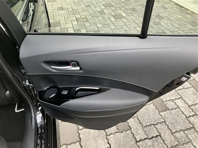 カローラツーリング ハイブリッド ダブルバイビー フルセグ ミュージックプレイヤー接続可 バックカメラ 衝突被害軽減システム ETC LEDヘッドランプ ワンオーナー フルエアロ 記録簿(10枚目)