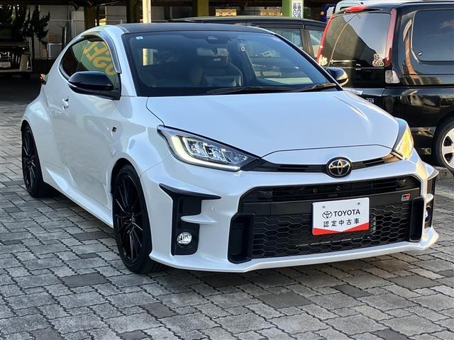 GRヤリス RS メモリーナビ ミュージックプレイヤー接続可 バックカメラ 衝突被害軽減システム ETC ドラレコ LEDヘッドランプ ワンオーナー フルエアロ 記録簿(3枚目)
