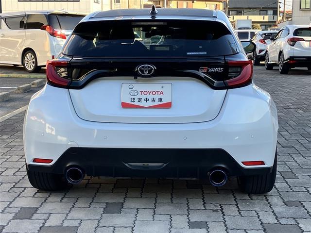 GRヤリス RS メモリーナビ ミュージックプレイヤー接続可 バックカメラ 衝突被害軽減システム ETC ドラレコ LEDヘッドランプ ワンオーナー フルエアロ 記録簿(6枚目)