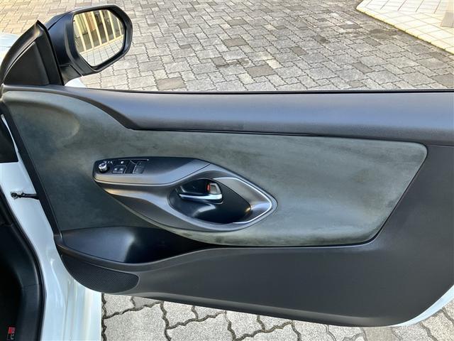 GRヤリス RS メモリーナビ ミュージックプレイヤー接続可 バックカメラ 衝突被害軽減システム ETC ドラレコ LEDヘッドランプ ワンオーナー フルエアロ 記録簿(11枚目)