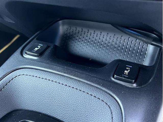 カローラスポーツ ハイブリッドG スタイルパッケージ フルセグ メモリーナビ ミュージックプレイヤー接続可 バックカメラ 衝突被害軽減システム ETC ドラレコ LEDヘッドランプ ワンオーナー フルエアロ 記録簿(17枚目)