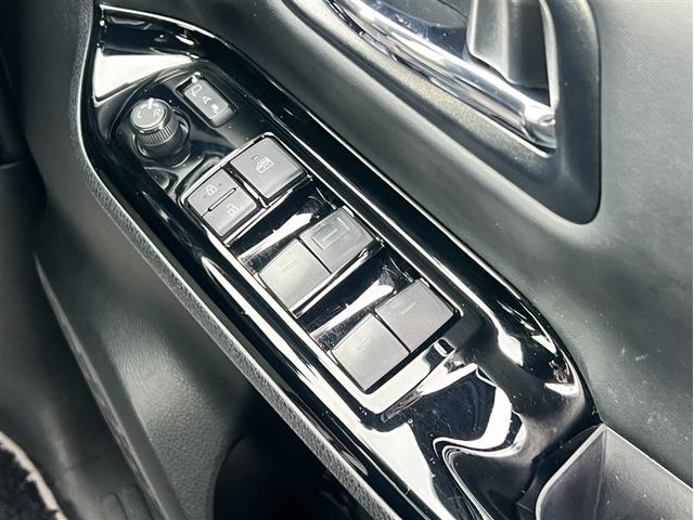 ヴォクシー ＺＳ　煌ＩＩＩ　フルセグ　メモリーナビ　ＤＶＤ再生　後席モニター　バックカメラ　衝突被害軽減システム　ＥＴＣ　両側電動スライド　ＬＥＤヘッドランプ　乗車定員７人　３列シート　記録簿（20枚目）