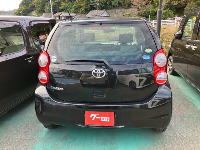 パッソ Ｘ　ユルリ　スマートキー　ＣＤ　ＡＢＳ　エアバッグ　衝突安全ボディ　盗難防止装置　ブラック　ＣＶＴ（6枚目）