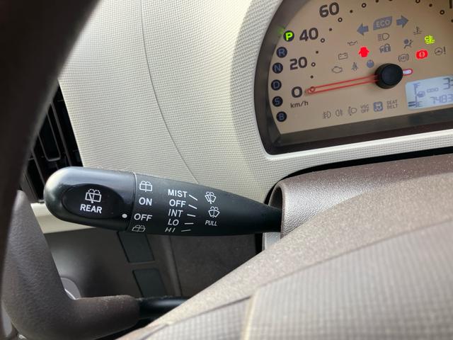 パッソ Ｘ　ユルリ　スマートキー　ＣＤ　ＡＢＳ　エアバッグ　衝突安全ボディ　盗難防止装置　ブラック　ＣＶＴ（11枚目）