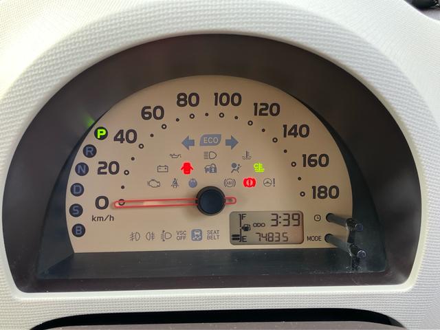 パッソ Ｘ　ユルリ　スマートキー　ＣＤ　ＡＢＳ　エアバッグ　衝突安全ボディ　盗難防止装置　ブラック　ＣＶＴ（12枚目）