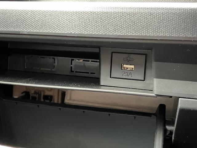 タフト Ｇ　ダーククロムベンチャー　シートヒーター　バックカメラ　ガラスルーフ　衝突安全ボディ　シートヒーター付き　盗難防止システム　キーフリー　オートライト　誤発進抑制装置　ＬＥＤライト　レーンキープアシスト　リアカメラ　記録簿　アルミ　コーナーソナー　禁煙車（17枚目）