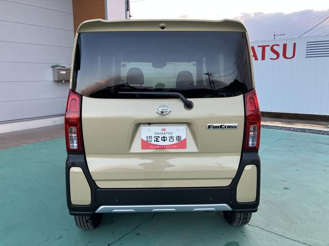 タント ファンクロスターボ（8枚目）