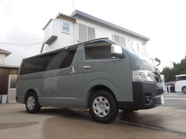 ハイエースバン スーパーGL アースカラーPk アーバンカーキ ワンオーナー 登録済未使用 禁煙車 両側パワースライドドア デジタルインナーミラー パノラミックビューモニター クリソナLEDフォグ AC100V電源 (レンタ登録)(5枚目)