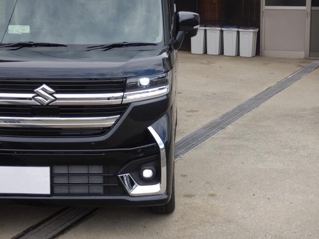 スペーシアカスタム ハイブリッドＸＳターボ　ワンオーナー　登録済未使用　禁煙車　衝突被害軽減システム　レーダークルーズ　両側パワスラドア　ＬＥＤヘットライト　ハーフレザー　コーナーセンサー　スマートキー　オートハイビーム　オートエアコン　ＨＵＤ（4枚目）