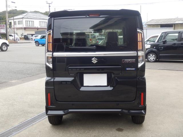 スペーシアカスタム ハイブリッドＸＳターボ　ワンオーナー　登録済未使用　禁煙車　衝突被害軽減システム　レーダークルーズ　両側パワスラドア　ＬＥＤヘットライト　ハーフレザー　コーナーセンサー　スマートキー　オートハイビーム　オートエアコン　ＨＵＤ（9枚目）