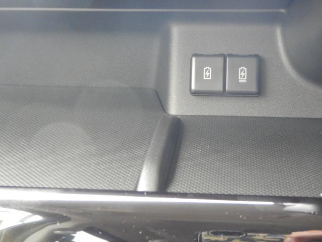 スペーシアカスタム ハイブリッドＸＳターボ　ワンオーナー　登録済未使用　禁煙車　衝突被害軽減システム　レーダークルーズ　両側パワスラドア　ＬＥＤヘットライト　ハーフレザー　コーナーセンサー　スマートキー　オートハイビーム　オートエアコン　ＨＵＤ（15枚目）