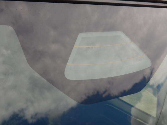 スペーシアカスタム ハイブリッドＸＳターボ　ワンオーナー　登録済未使用　禁煙車　衝突被害軽減システム　レーダークルーズ　両側パワスラドア　ＬＥＤヘットライト　ハーフレザー　コーナーセンサー　スマートキー　オートハイビーム　オートエアコン　ＨＵＤ（23枚目）