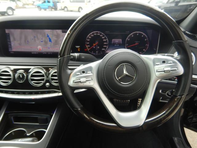 Ｓクラス Ｓ４００　ＡＭＧライン　後期モデル　レザーエクスクルーシブＰＫＧ　黒レザー（ヒーター＆ベンチレーション）マッサージ機能付　パノラミックスライディングルーフ　レーダーセーフティＰＫＧ　ブルメスタサウンド　ロアリング　ＨＵＤ（14枚目）