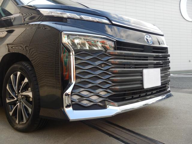 ヴォクシー ハイブリッドＳ－Ｚ　ワンオーナー　７人乗り　ディスプレイオーディオ　ナビＴＶ　バックカメラ　ＤＶＤ再生　後席モニター　衝突被害軽減システム　ＥＴＣ２０　両側電動スライド　ＬＥＤヘッドランプ　シートヒーター（5枚目）